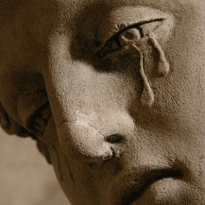 Crying_Statue-cc3-by-Vassil-288x288